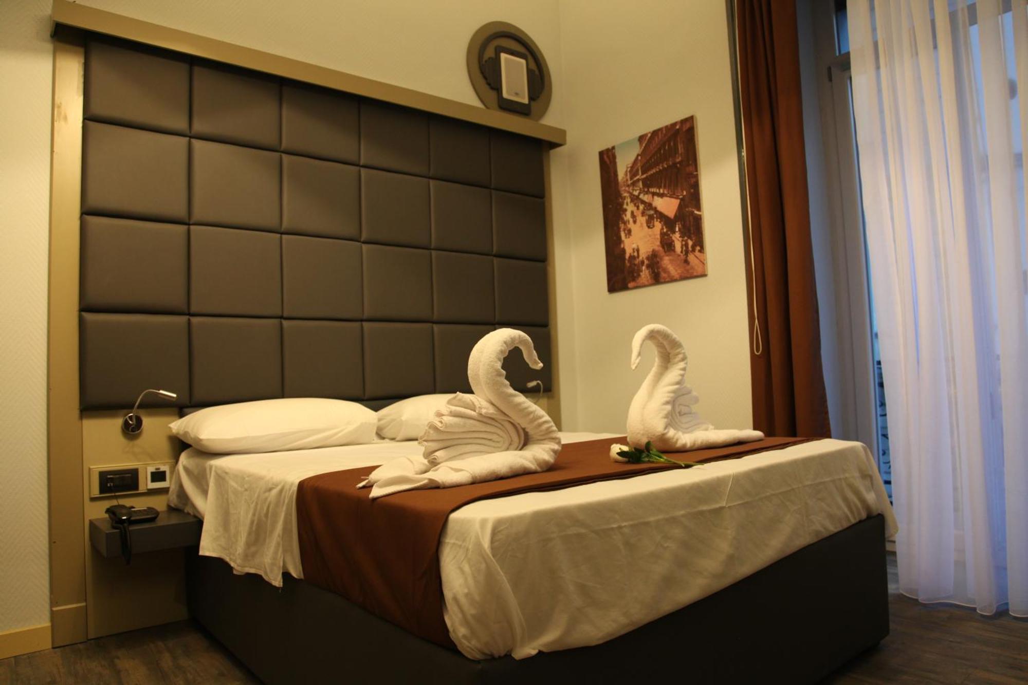 Dolce Vita Rooms نابولي المظهر الخارجي الصورة