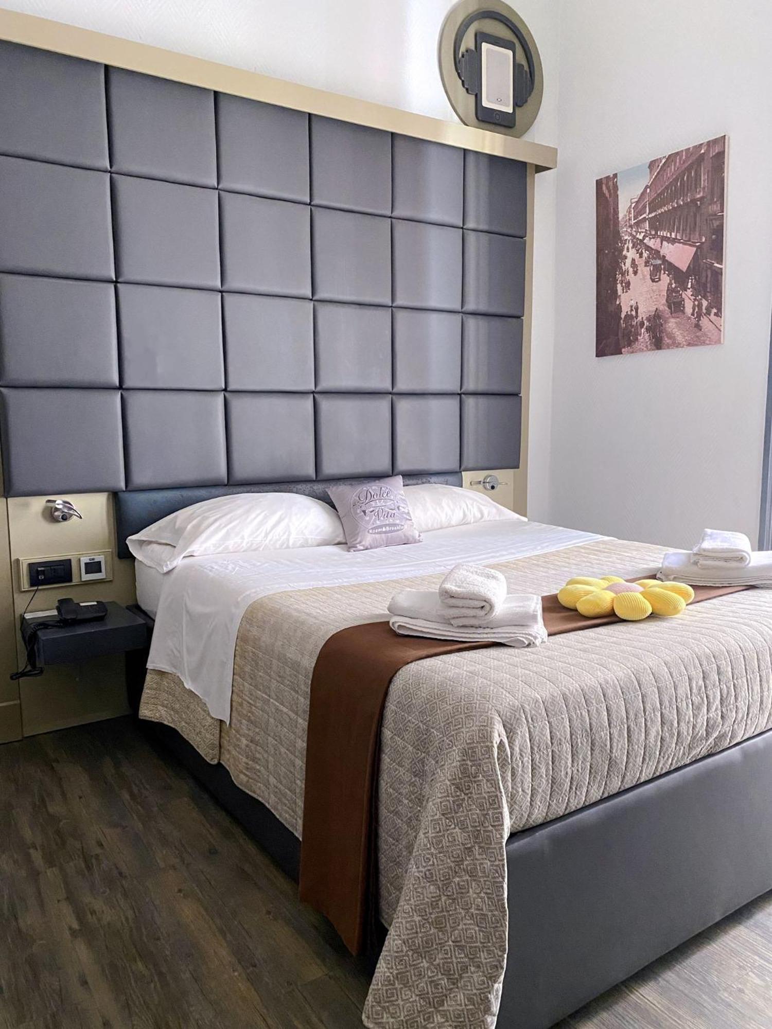 Dolce Vita Rooms نابولي المظهر الخارجي الصورة