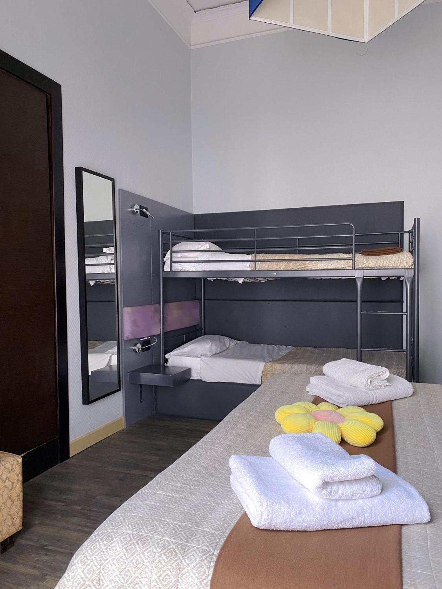 Dolce Vita Rooms نابولي المظهر الخارجي الصورة