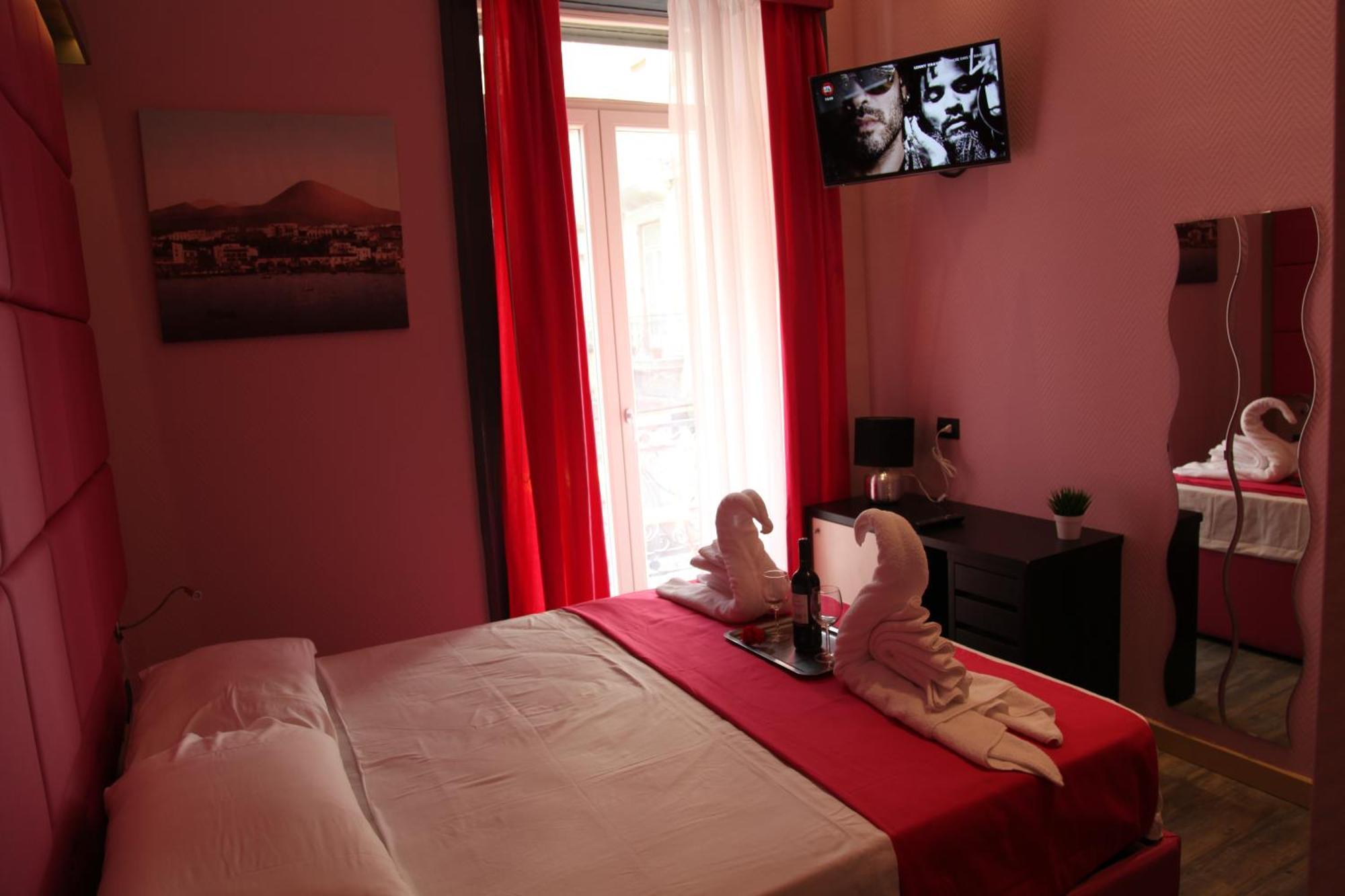 Dolce Vita Rooms نابولي المظهر الخارجي الصورة