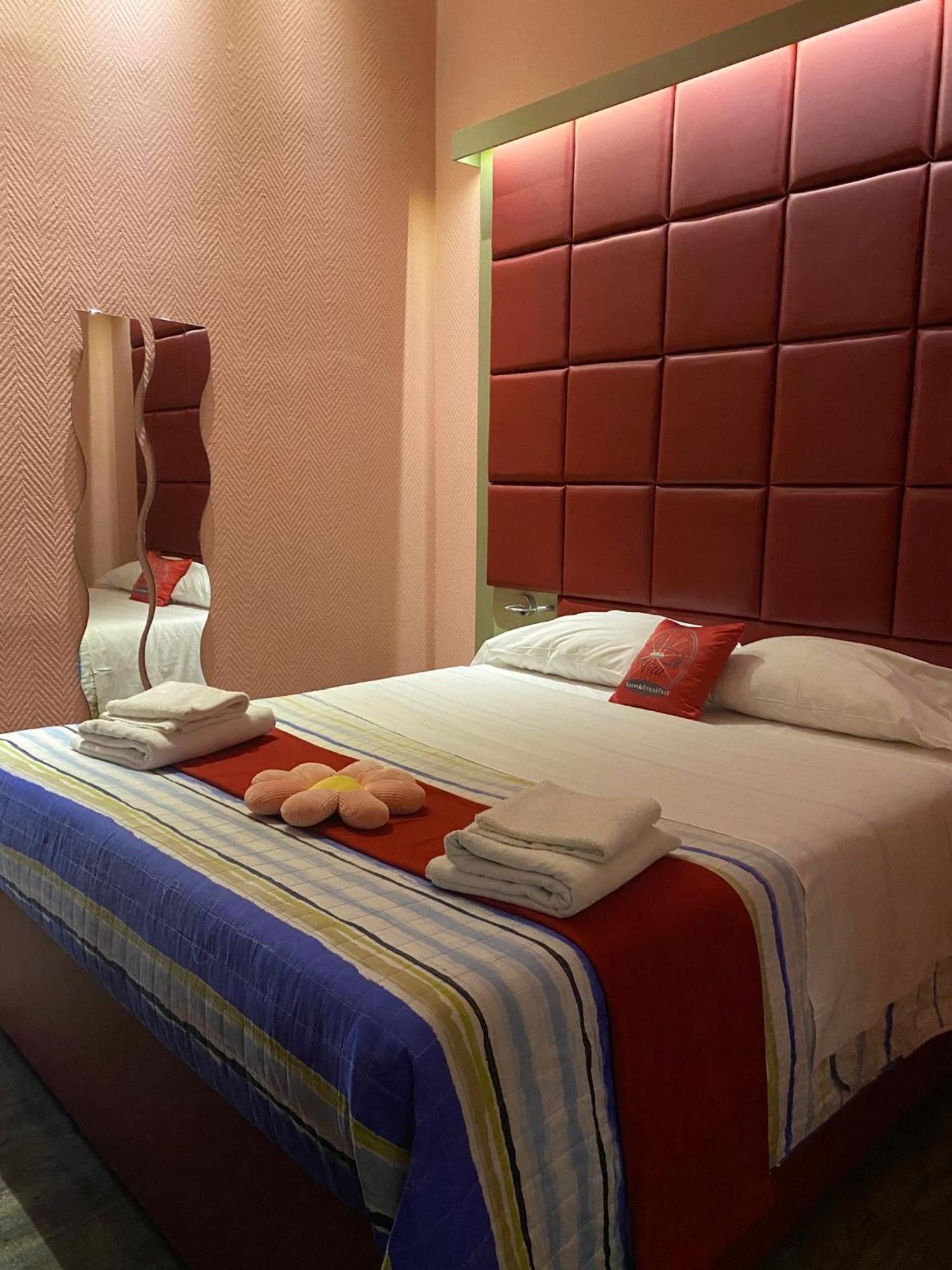 Dolce Vita Rooms نابولي المظهر الخارجي الصورة