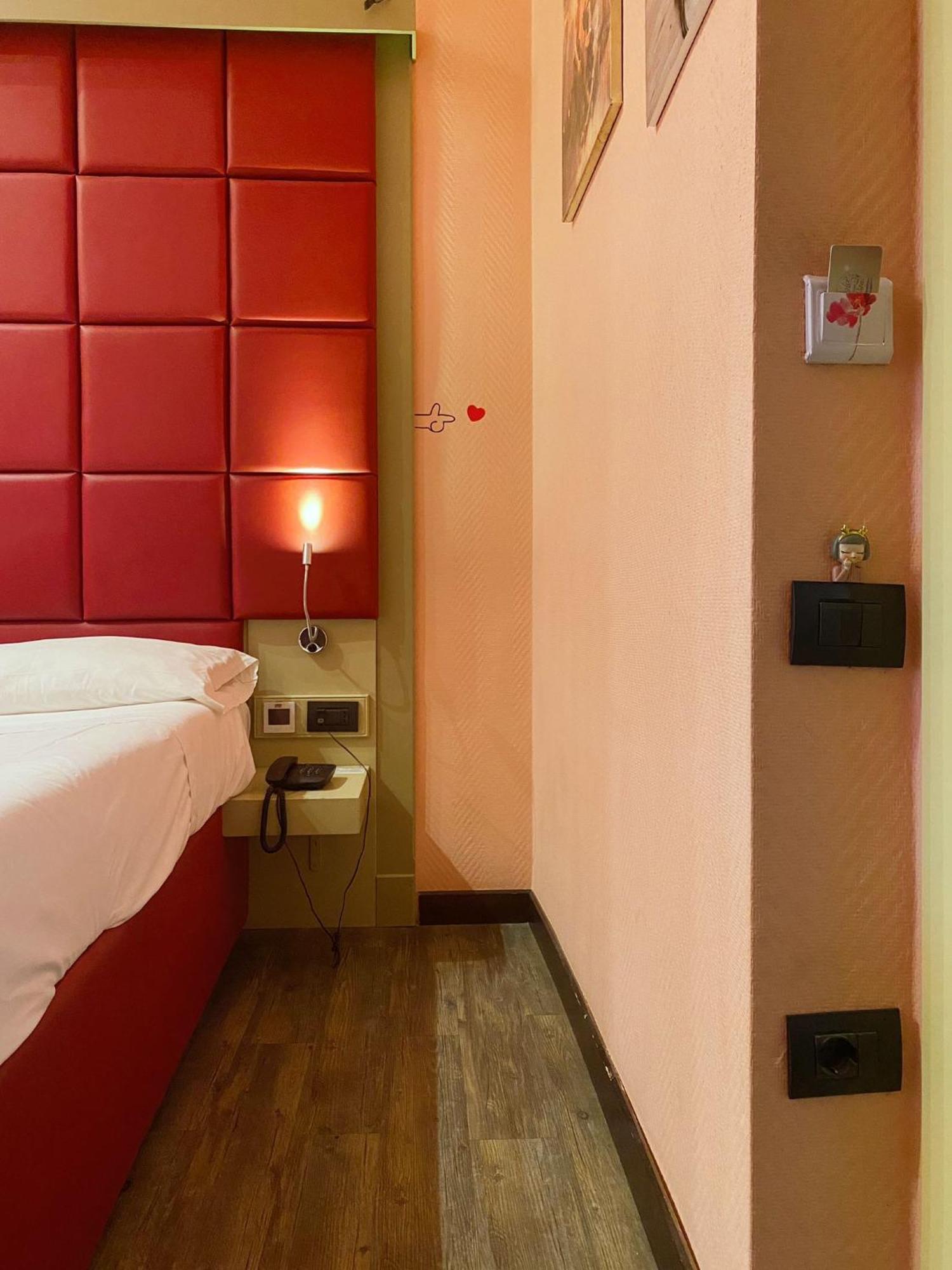 Dolce Vita Rooms نابولي المظهر الخارجي الصورة